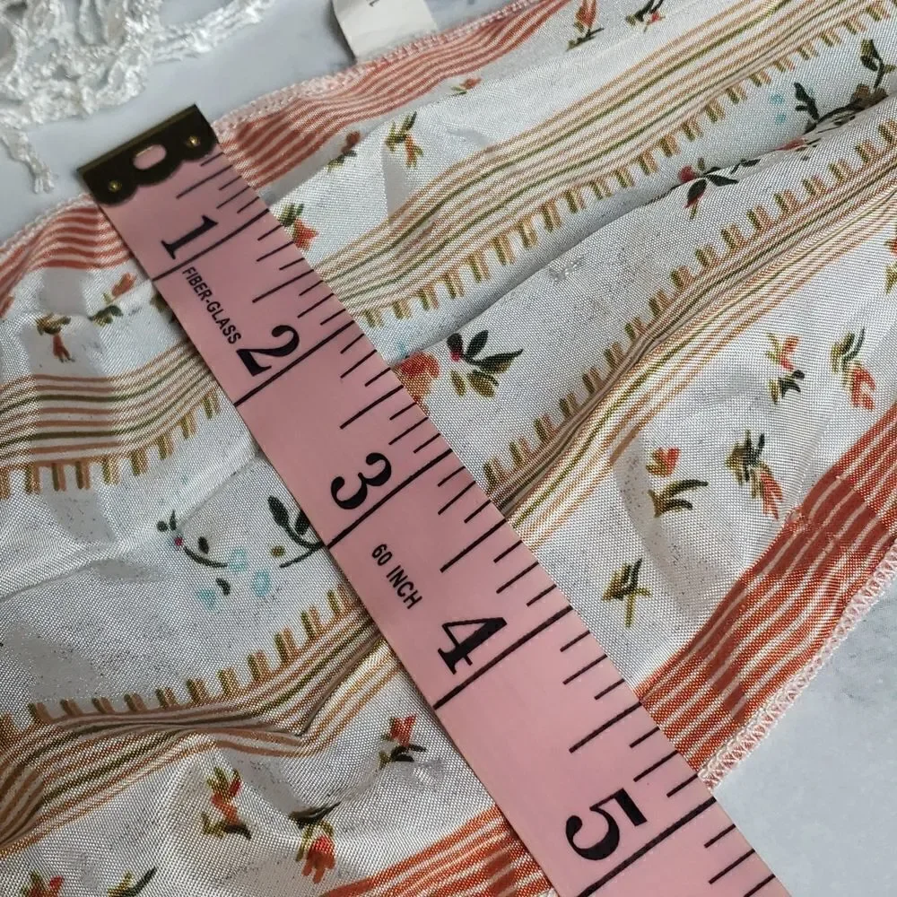 Polyester Floral Scarf‎ - Picture 5 of 6